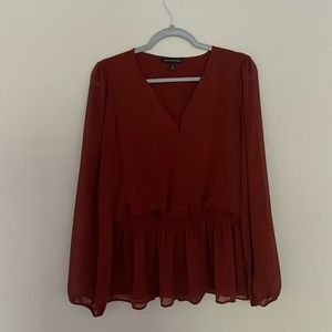 Banana Repyblic size medium tall red flowing long sleeved shirt